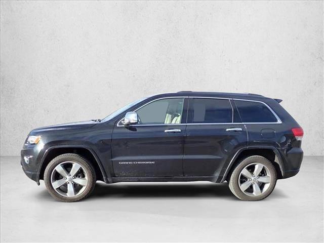 Used 2016 Jeep Grand Cherokee Overland w/ Advanced Technology Group AWD/4WD image 2