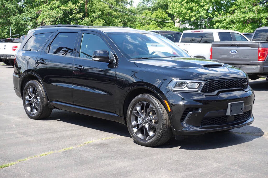 Used 2024 Dodge Durango R/T w/ Blacktop Package AWD/4WD image 5