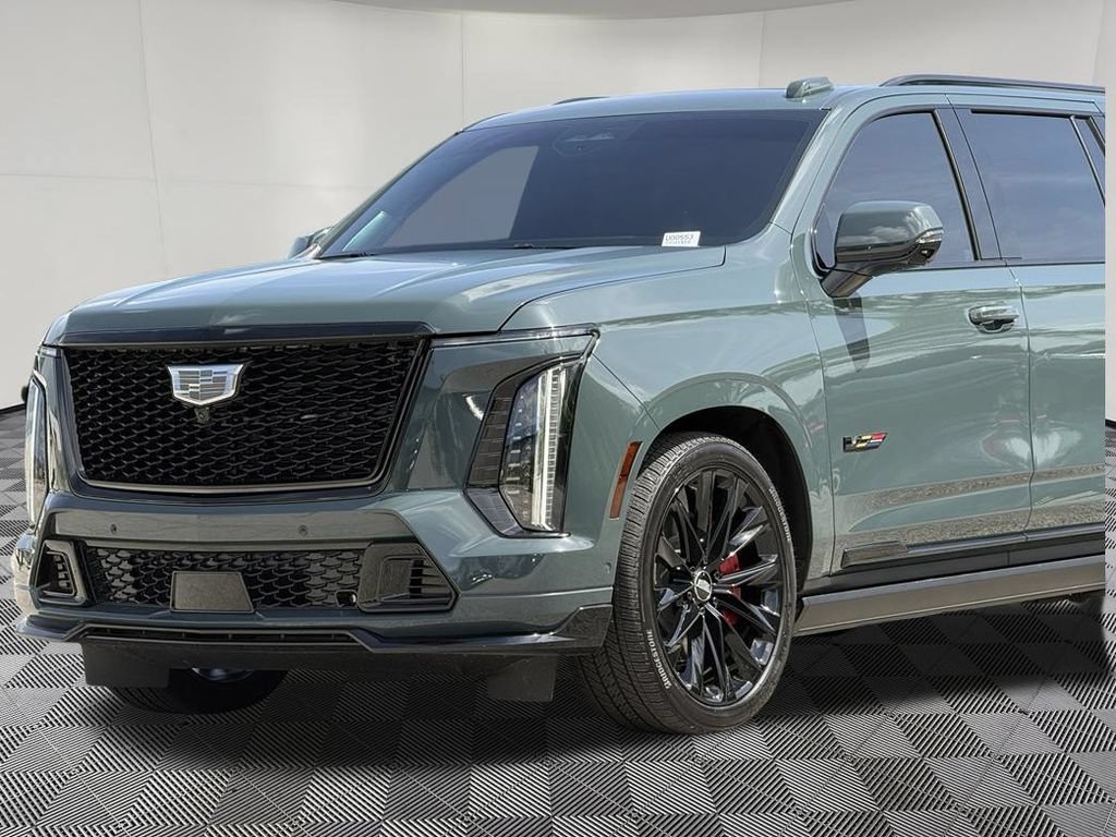 Used 2026 Cadillac Escalade ESV V w/ LPO, ONYX Package AWD/4WD image 48