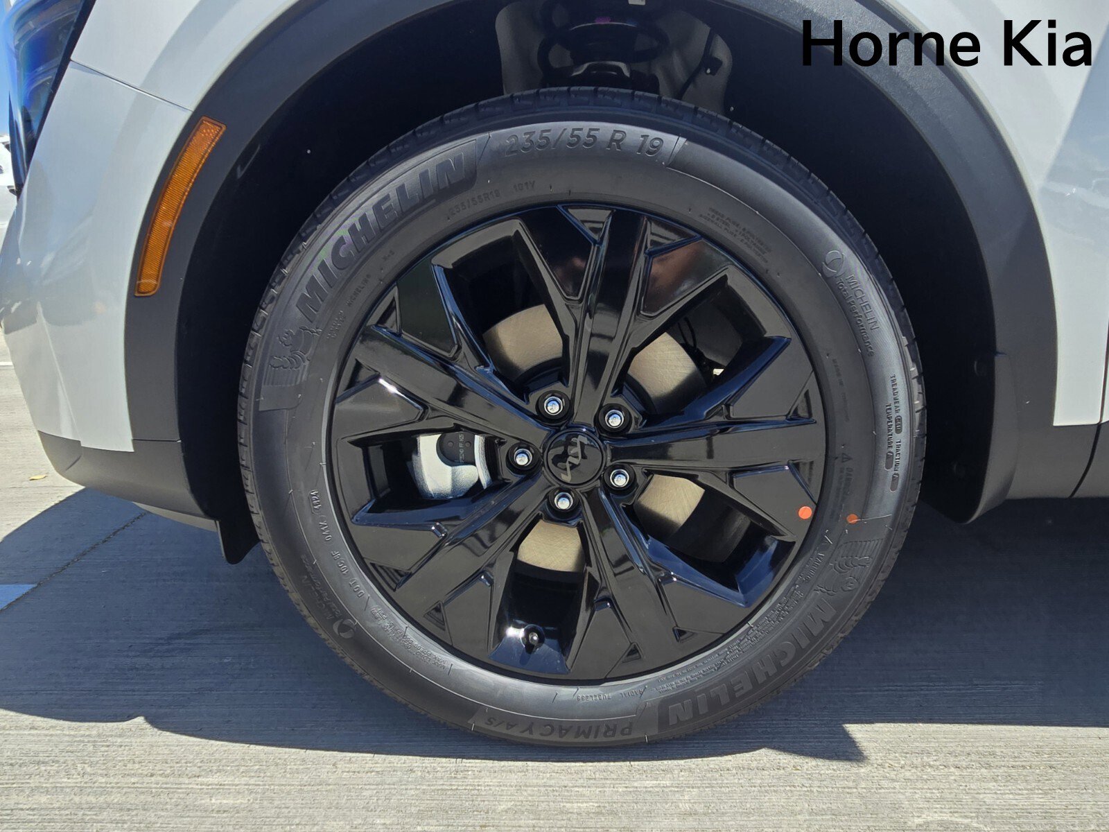 New 2025 Kia Sportage X-Line image 8