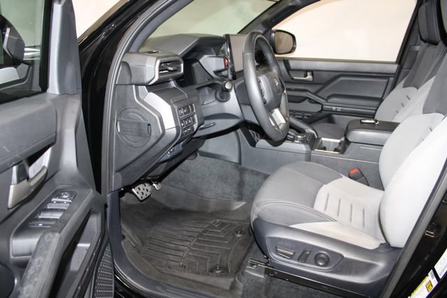 Used 2024 Toyota Tacoma TRD Sport w/ TRD Sport Upgrade Package AWD/4WD image 7