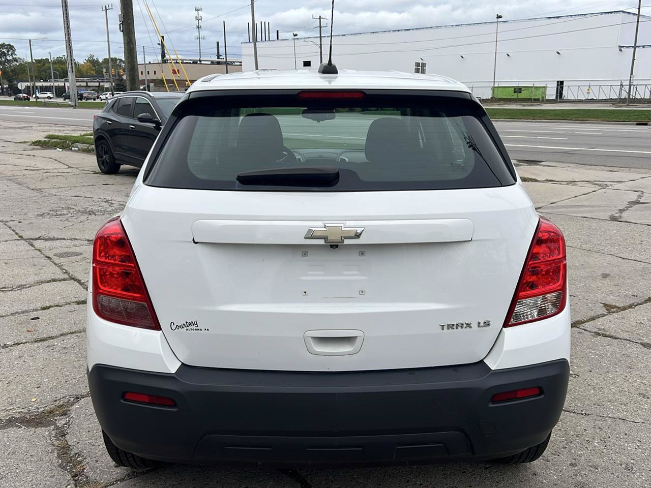 Used 2016 Chevrolet Trax LS FWD image 6
