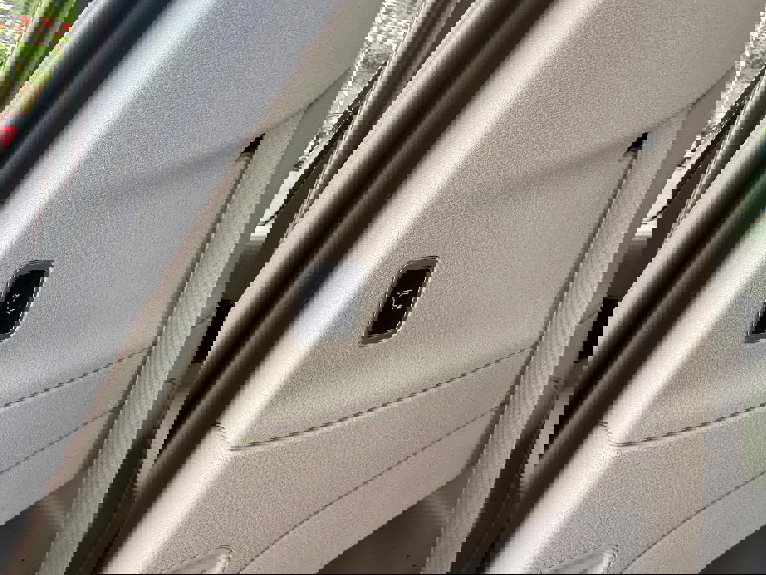 Used 2023 Chrysler Pacifica Touring-L image 11