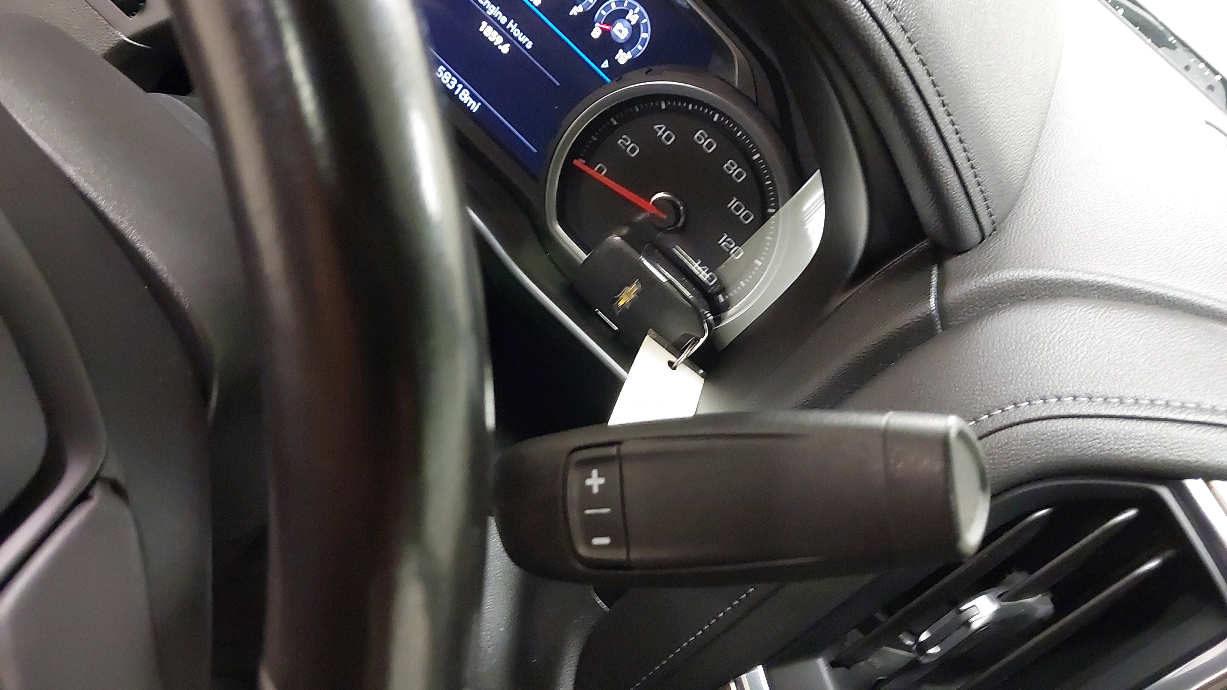 Used 2021 Chevrolet Silverado 1500 High Country w/ Technology Package AWD/4WD image 21