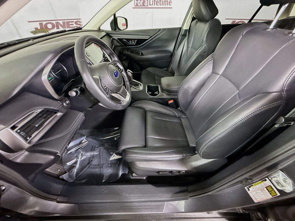 Used 2022 Subaru Outback Limited image 27
