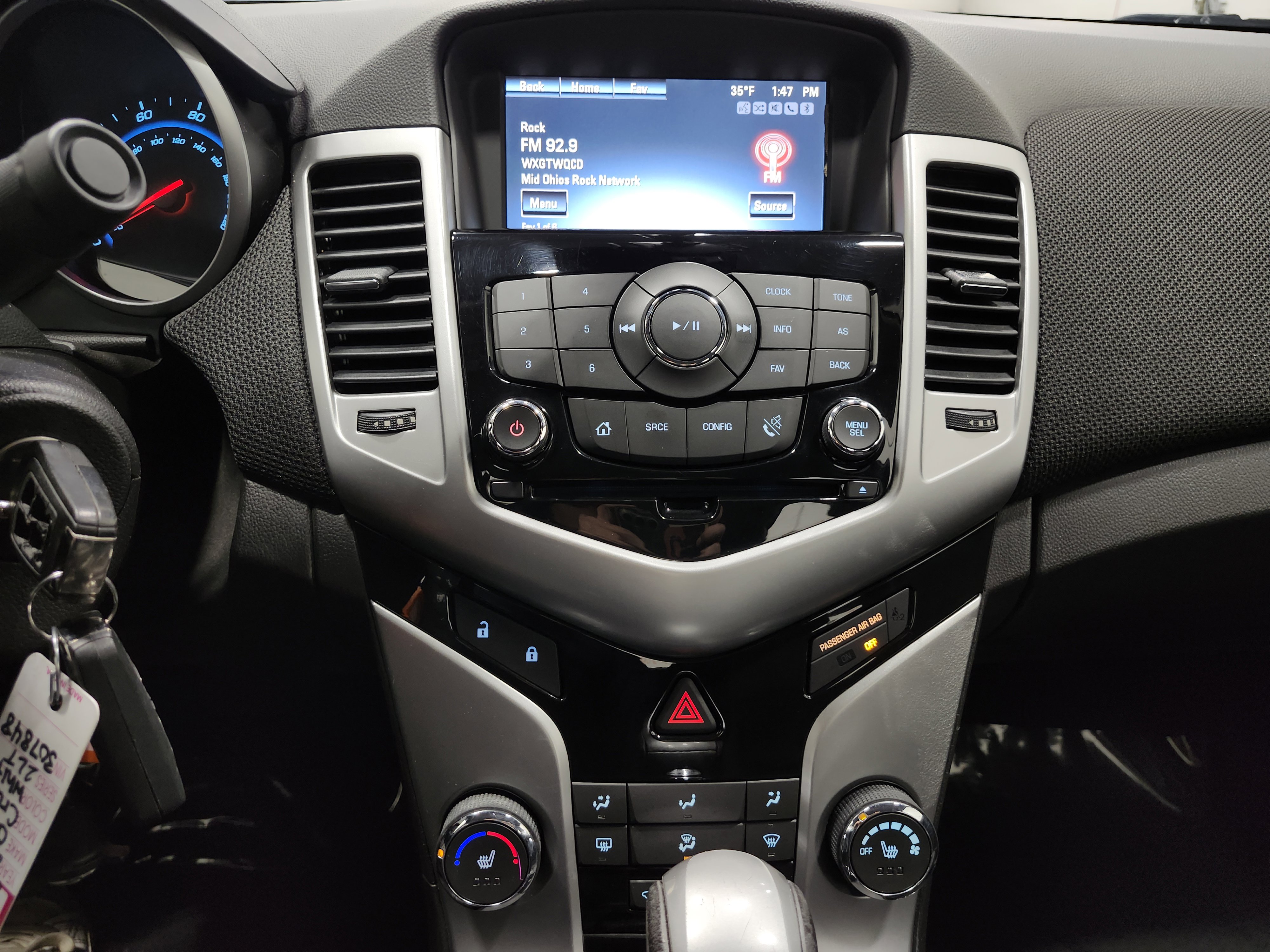 Used 2013 Chevrolet Cruze LT image 27