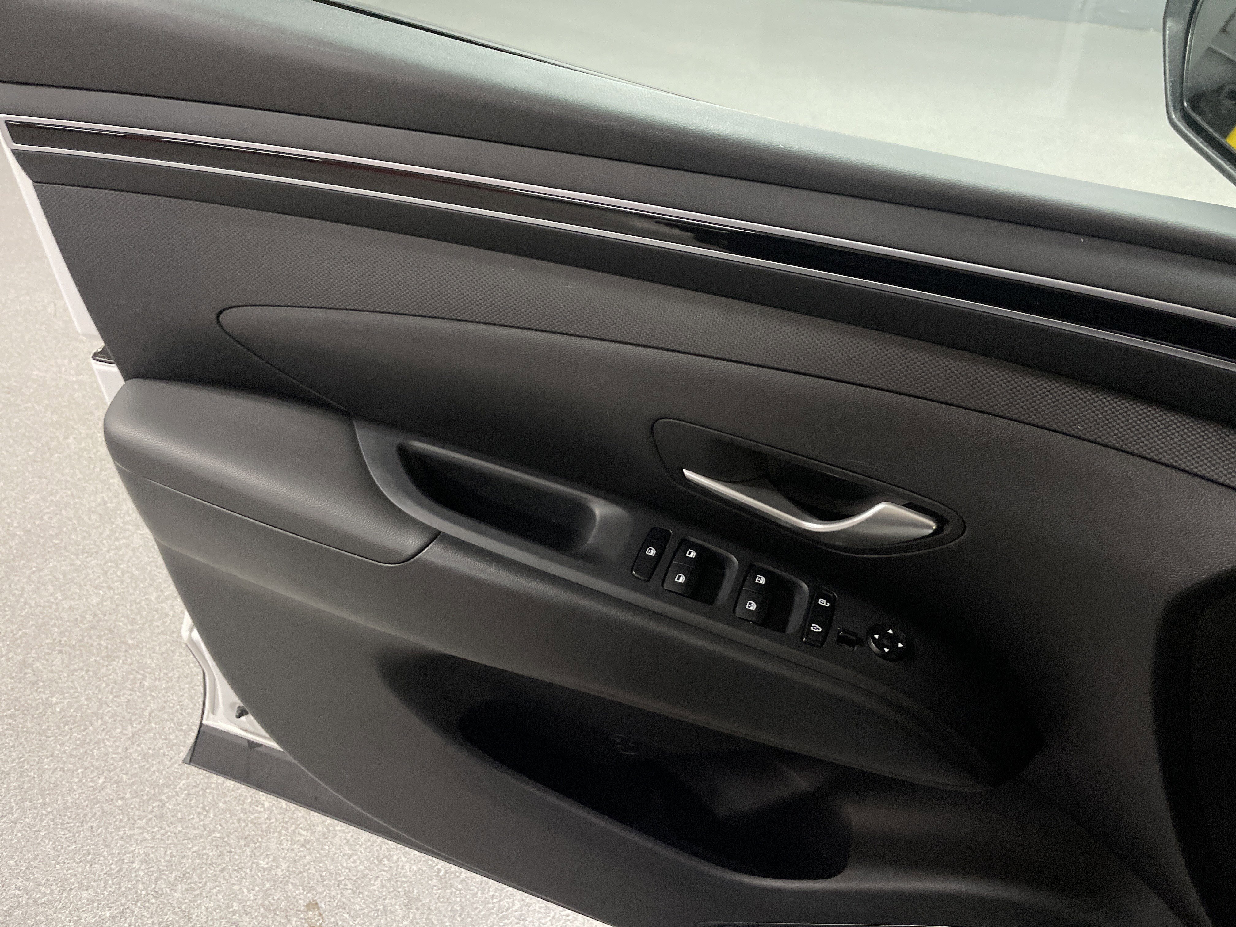 Used 2024 Hyundai Tucson Blue AWD/4WD image 14