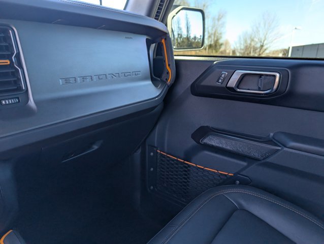 Used 2024 Ford Bronco Badlands image 28