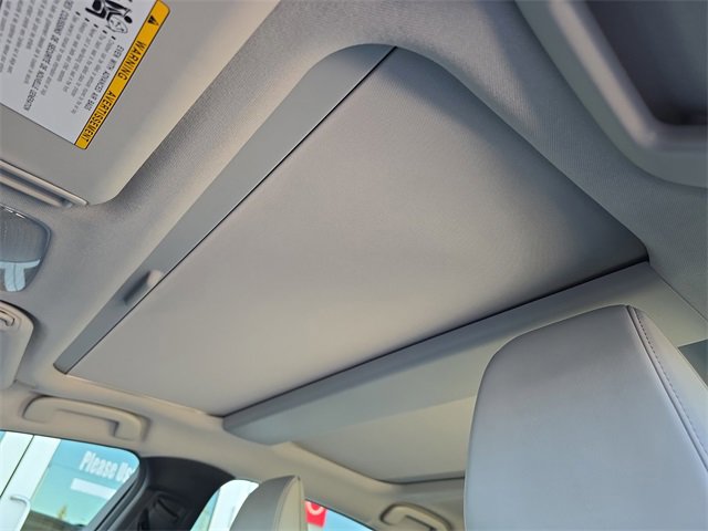 Used 2024 Toyota Prius XLE image 19