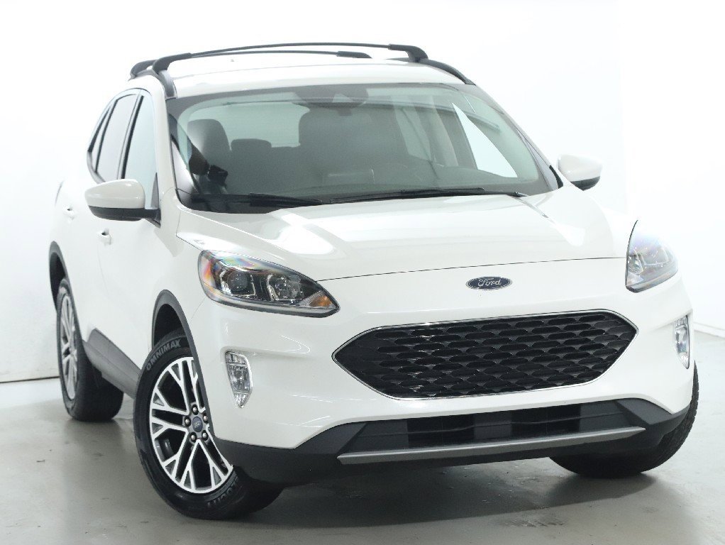 Used 2022 Ford Escape SEL image 2