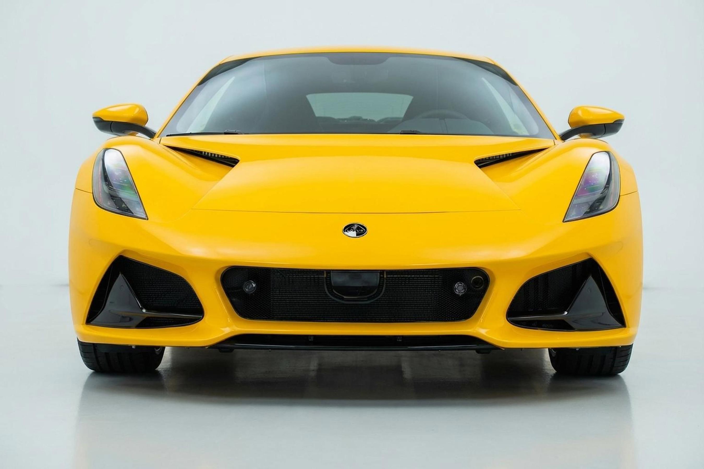 New 2026 Lotus Emira image 9