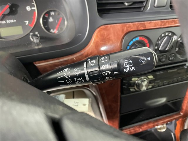 Used 2004 Subaru Outback Wagon image 9