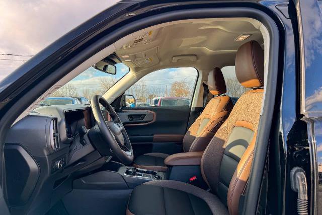 Certified 2025 Ford Bronco Sport Outer Banks w/ Outer Banks Tech Package+ AWD/4WD image 20