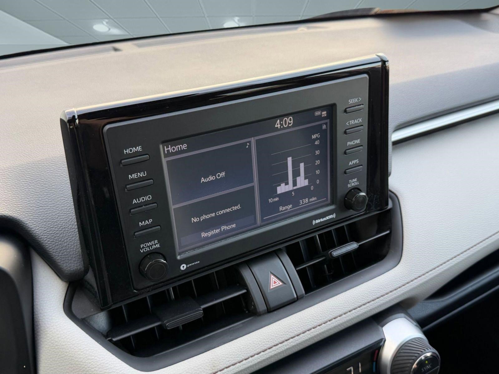 Used 2021 Toyota RAV4 XLE w/ Convenience Package AWD/4WD image 27