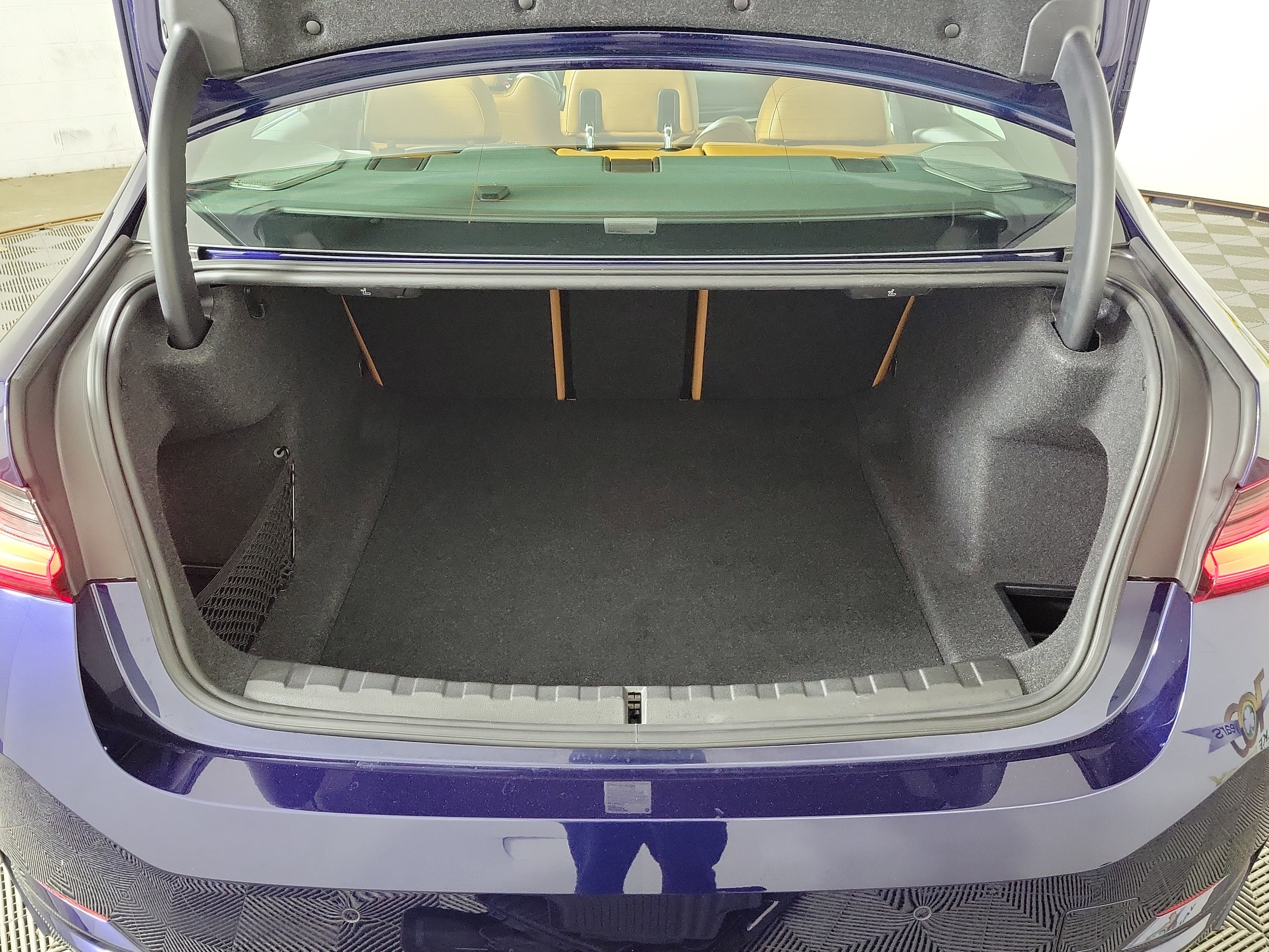 Certified 2023 BMW 330i xDrive Sedan w/ Premium Package image 25