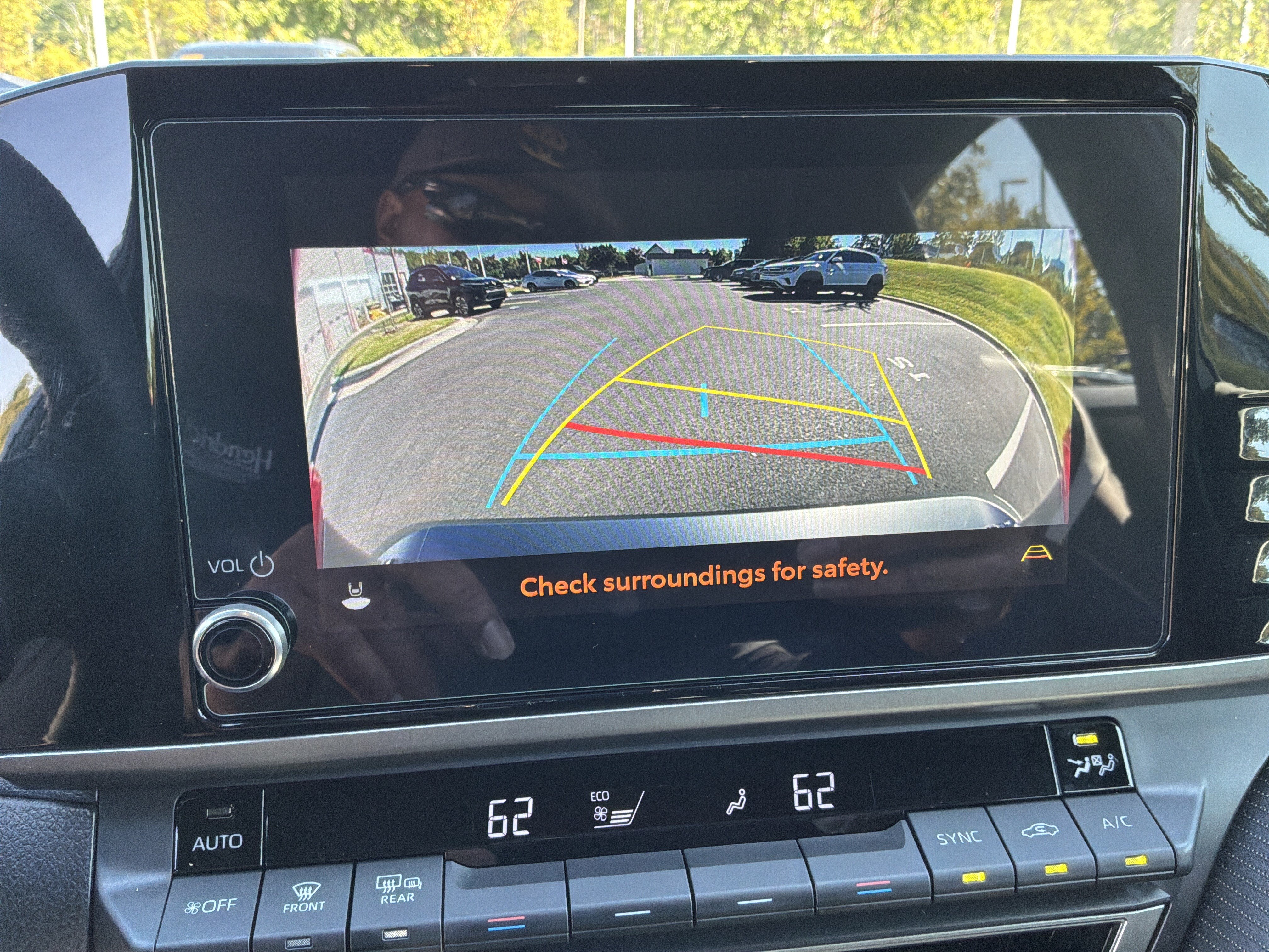 Used 2026 Toyota Camry SE FWD image 25
