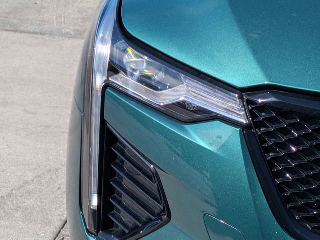 Used 2025 Cadillac CT4 V image 10