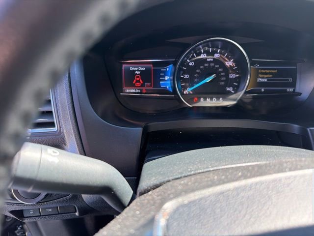 Used 2019 Ford Explorer Limited w/ Class III Trailer Tow Package image 10