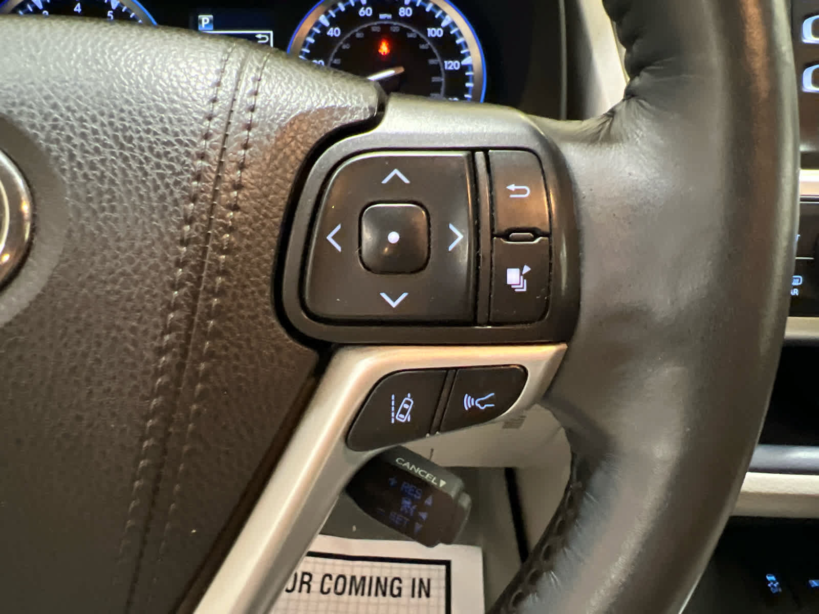Used 2019 Toyota Highlander Limited Platinum w/ Carpet Mat Package (TMS) AWD/4WD image 26