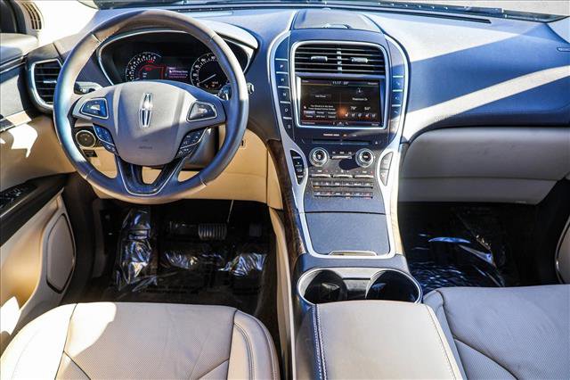 Used 2016 Lincoln MKX Reserve w/ Technology Package image 23