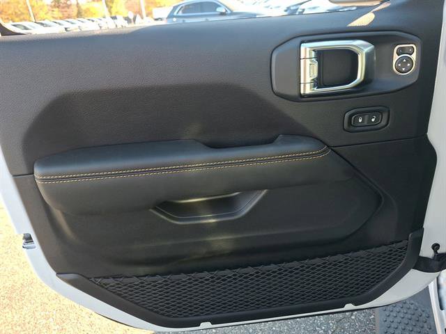 New 2026 Jeep Wrangler Sahara image 9