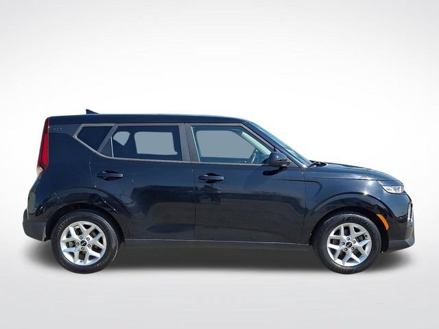 Used 2020 Kia Soul S FWD image 7