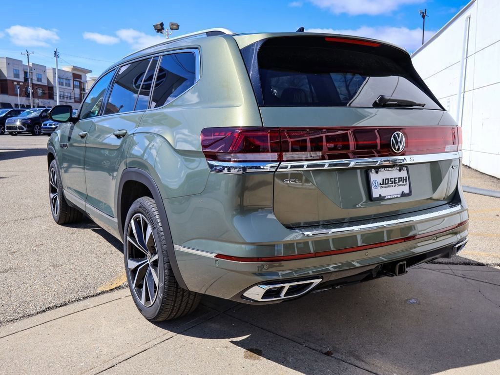 New 2026 Volkswagen Atlas SEL Premium R-Line image 3