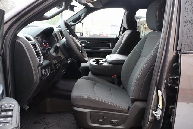 Used 2025 RAM 2500 Big Horn image 12