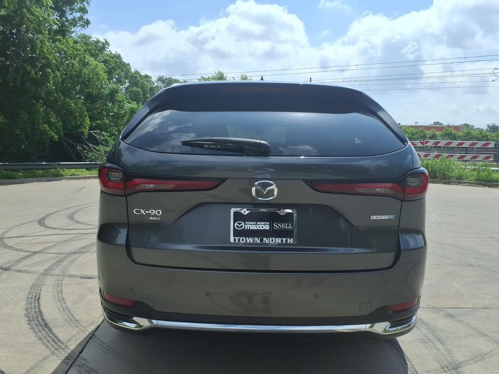 Used 2024 MAZDA CX-90 Plug-In Hybrid w/ Premium Plus AWD/4WD image 4