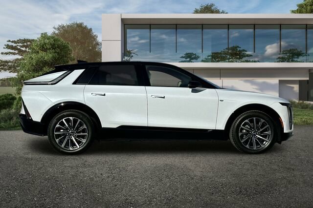 New 2026 Cadillac Lyriq Premium Sport image 3