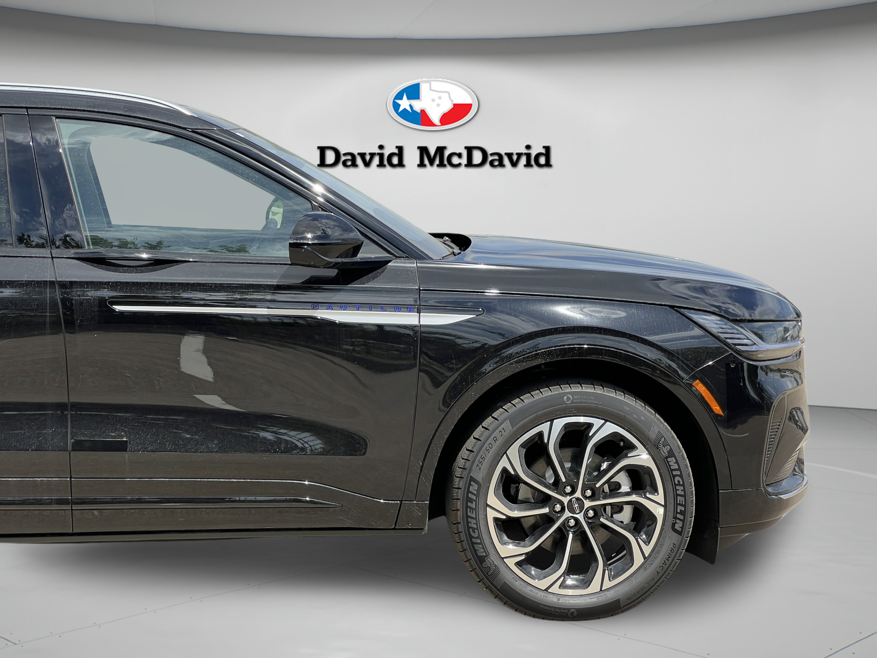 New 2026 Lincoln Nautilus Reserve AWD/4WD image 32