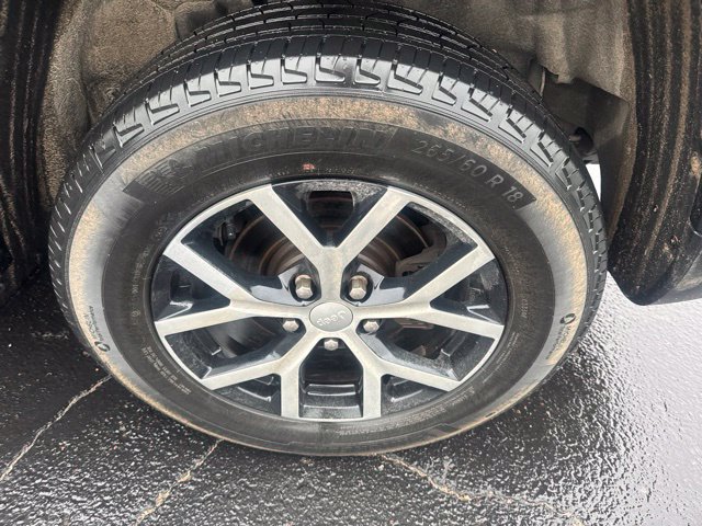 Used 2024 Jeep Grand Cherokee Limited AWD/4WD image 6