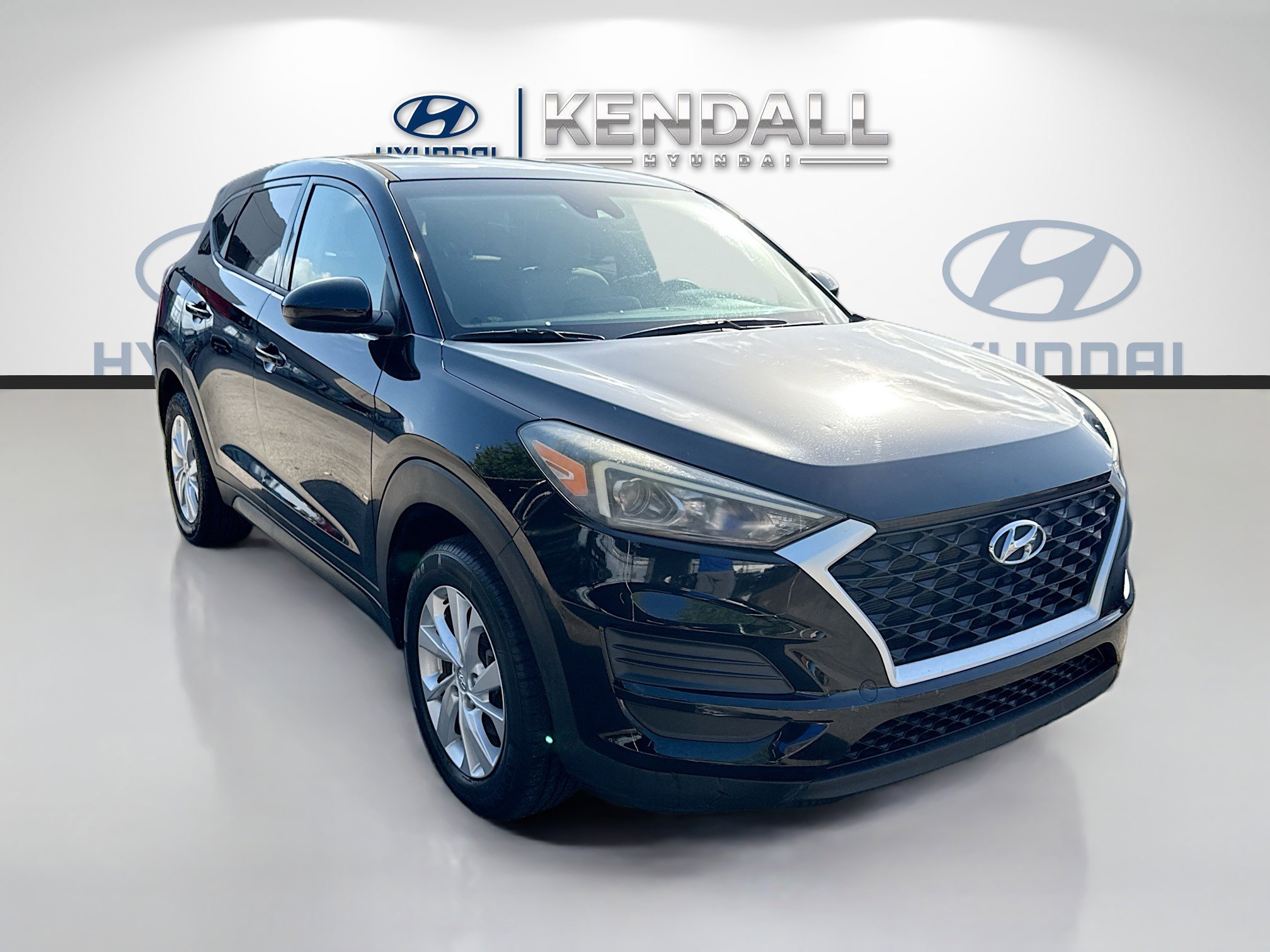 Used 2019 Hyundai Tucson SE image 1