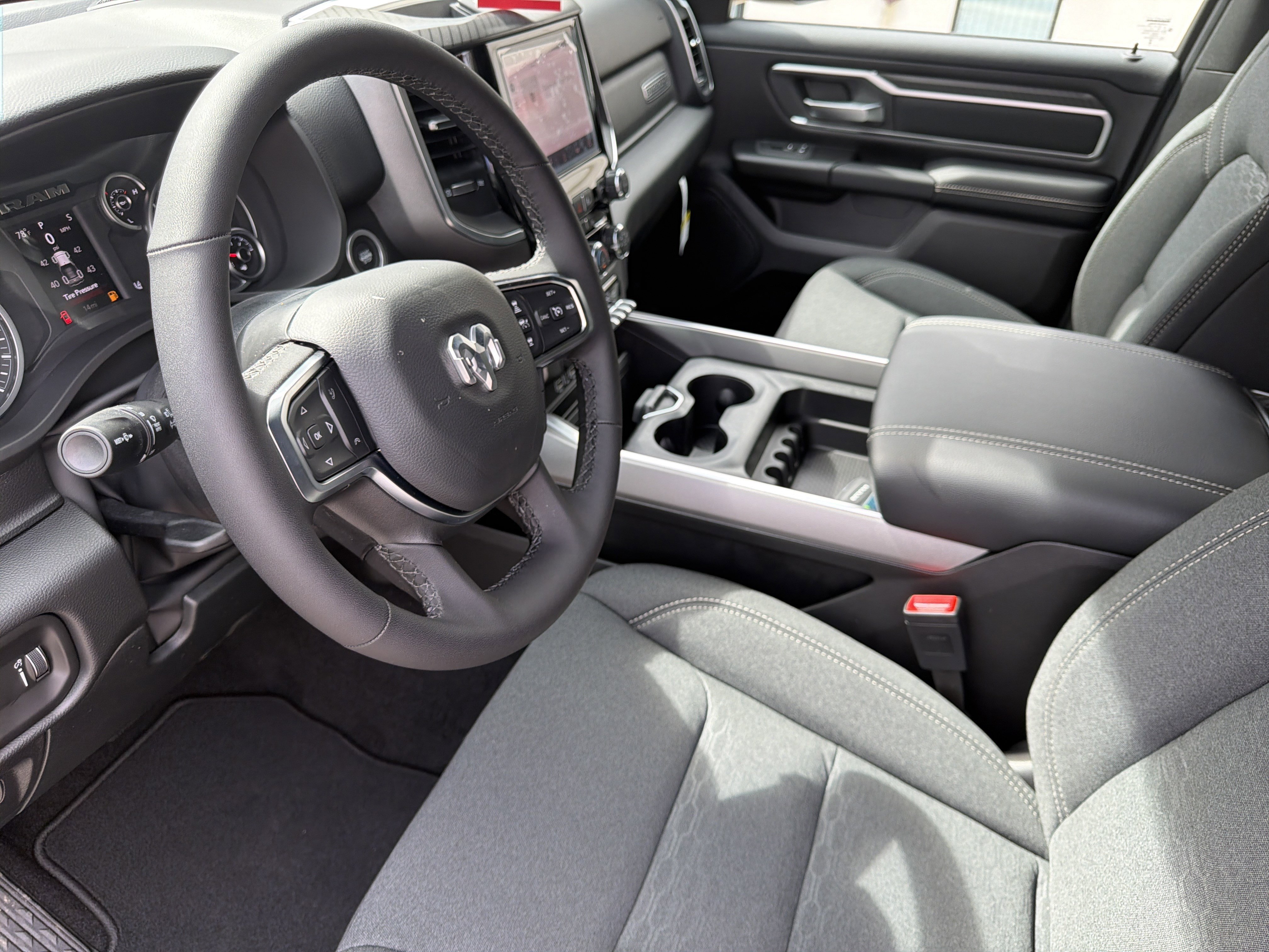 New 2026 RAM 1500 Big Horn AWD/4WD image 10