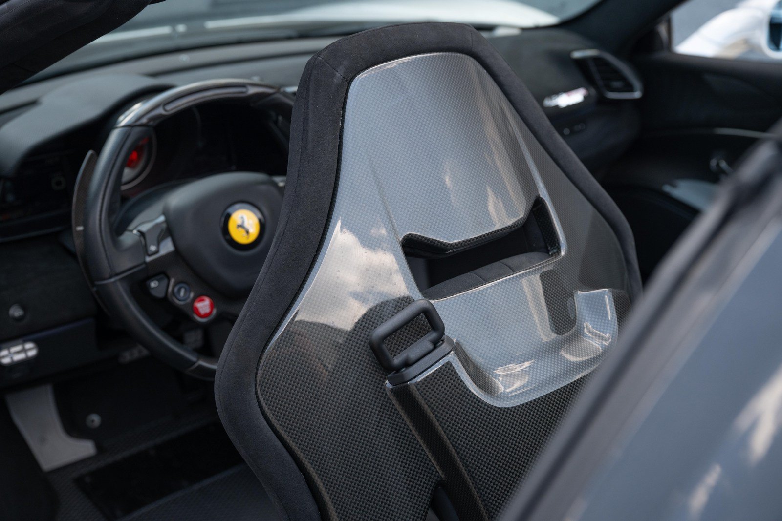Used 2020 Ferrari 488 Pista Spider RWD image 61