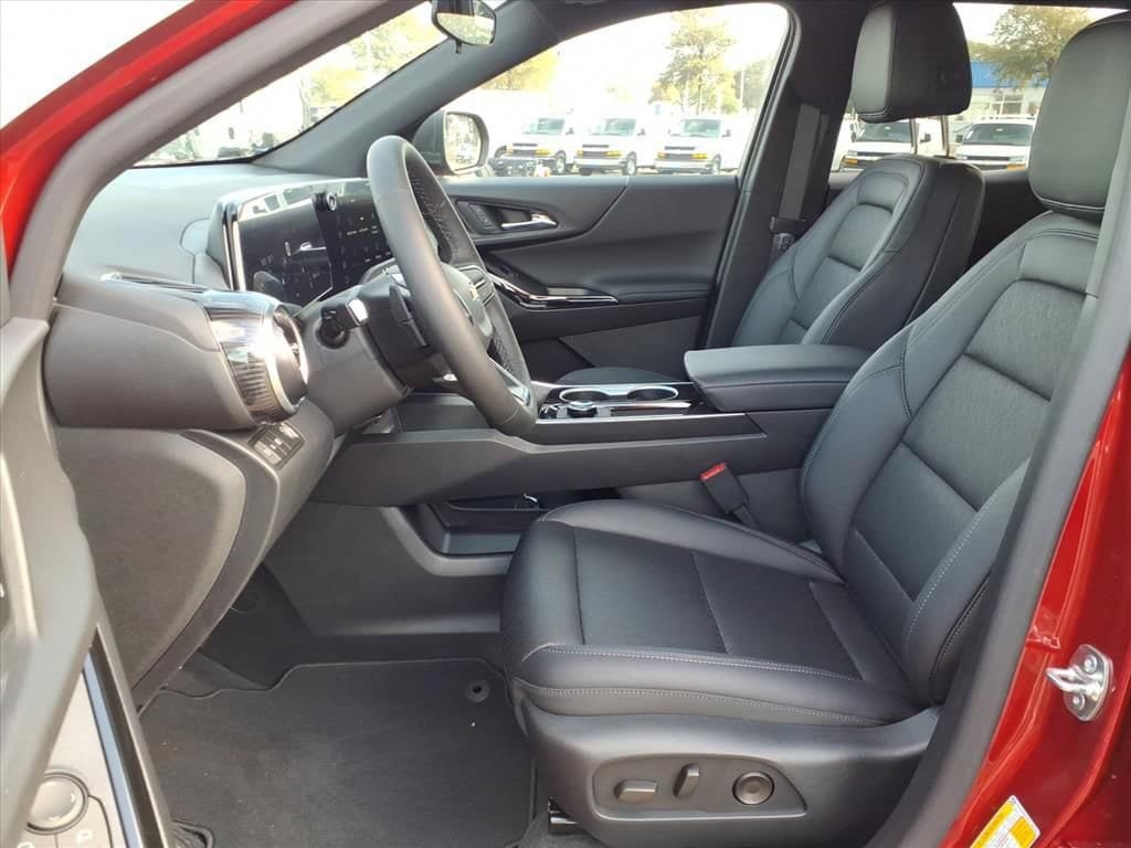 New 2027 Chevrolet Equinox LT w/ Convenience Package II FWD image 14