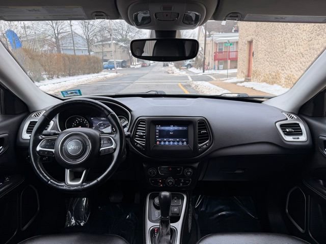 Used 2018 Jeep Compass Latitude w/ Popular Equipment Group image 33