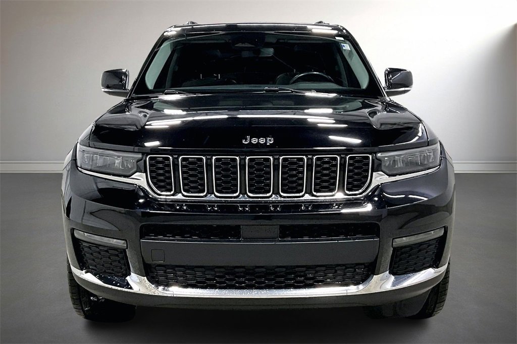 Used 2022 Jeep Grand Cherokee L Limited image 2