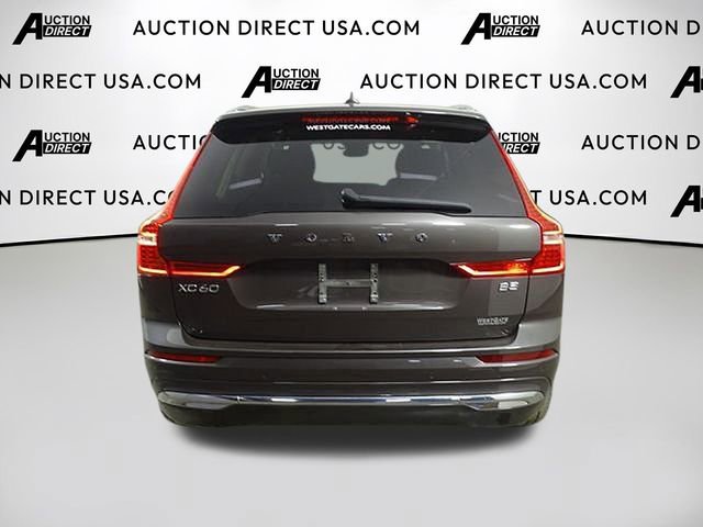 Used 2023 Volvo XC60 B5 Plus image 6