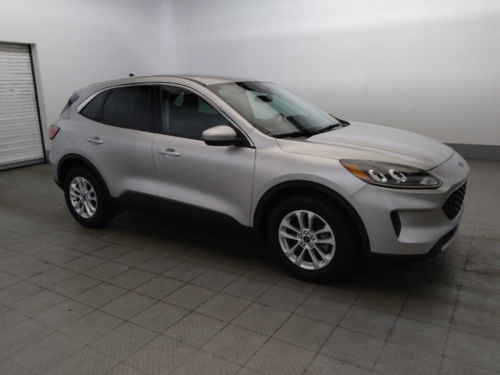 Used 2020 Ford Escape SE FWD image 11