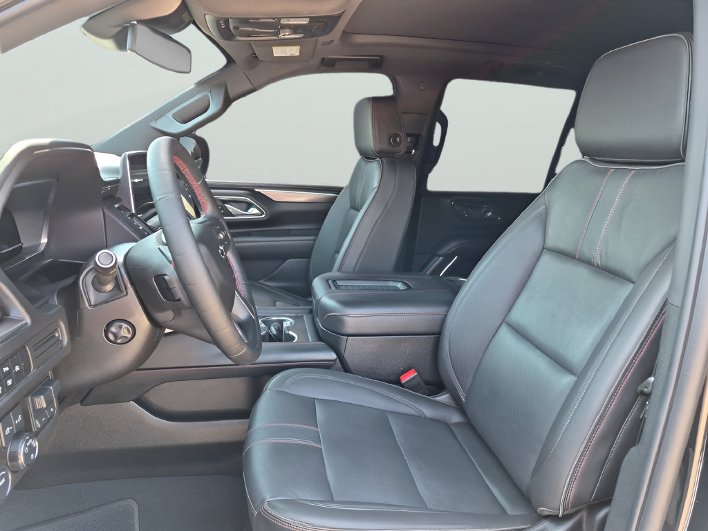 Used 2024 Chevrolet Tahoe RST w/ Luxury Package RWD image 18