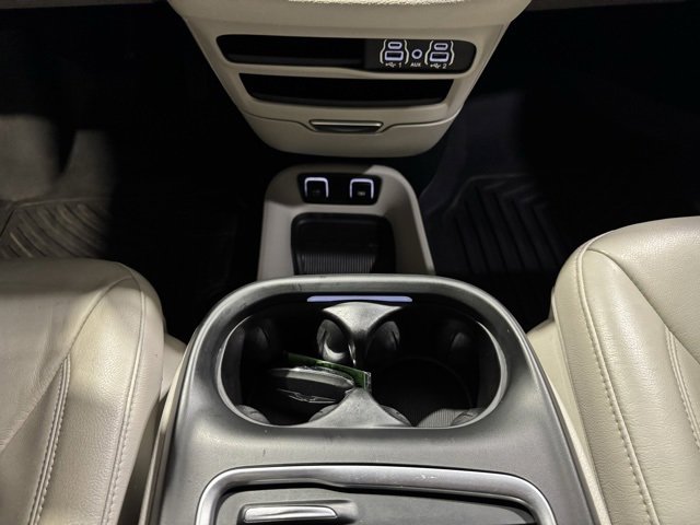 Used 2021 Chrysler Pacifica Touring-L image 20