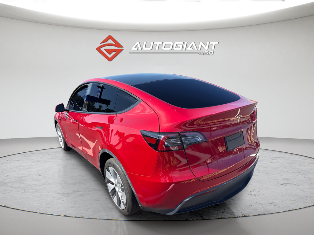 Used 2023 Tesla Model Y Long Range AWD/4WD image 3