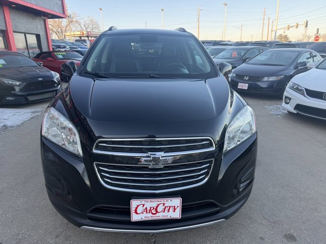 Used 2015 Chevrolet Trax LT w/ LT Plus Package AWD/4WD image 2