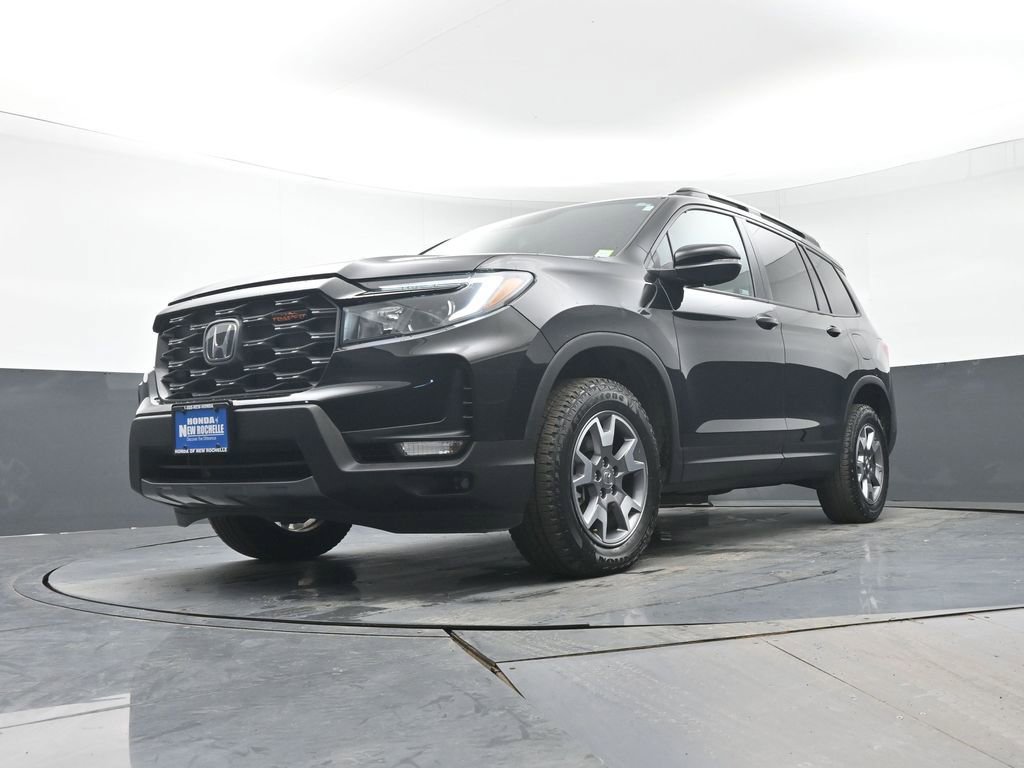Certified 2023 Honda Passport TrailSport image 35