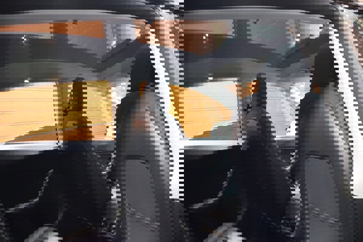 Used 2022 Tesla Model Y Long Range image 54