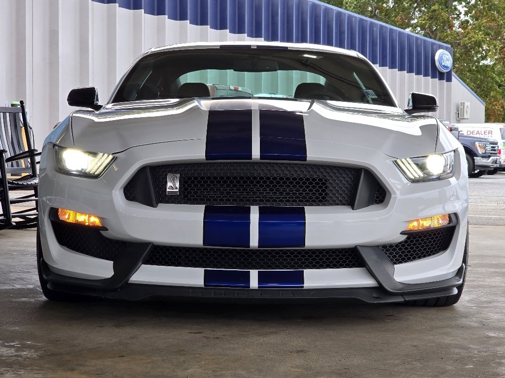 Used 2016 Ford Mustang Shelby GT350 w/ Technology Package image 21