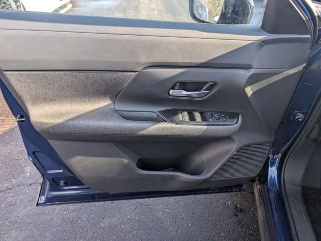 New 2026 Nissan Kicks SV image 15