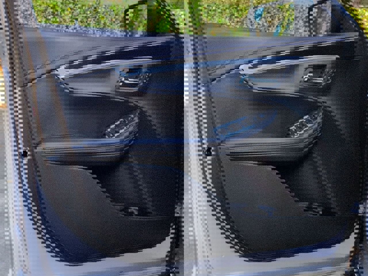 Used 2017 Chevrolet Impala LT image 8