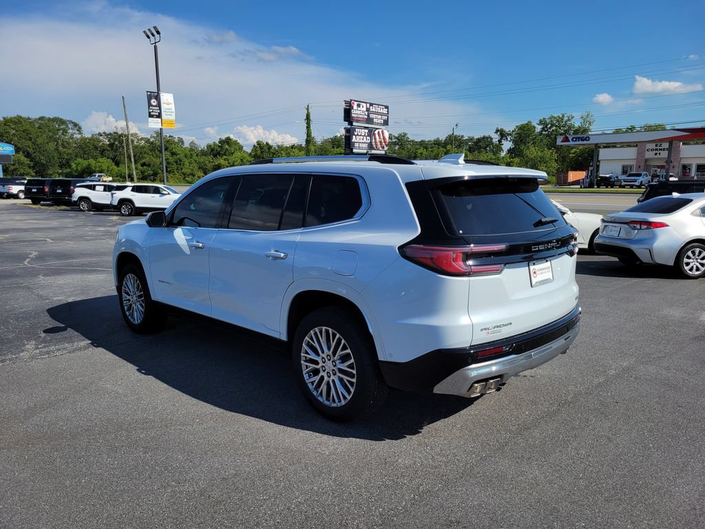 Used 2026 GMC Acadia Denali w/ Super Cruise Package FWD image 4